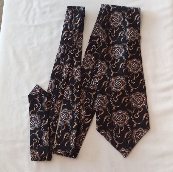 L184, J.G.HOOK, 100% Silk, 4" wide, Tie - Picture 2 of 4